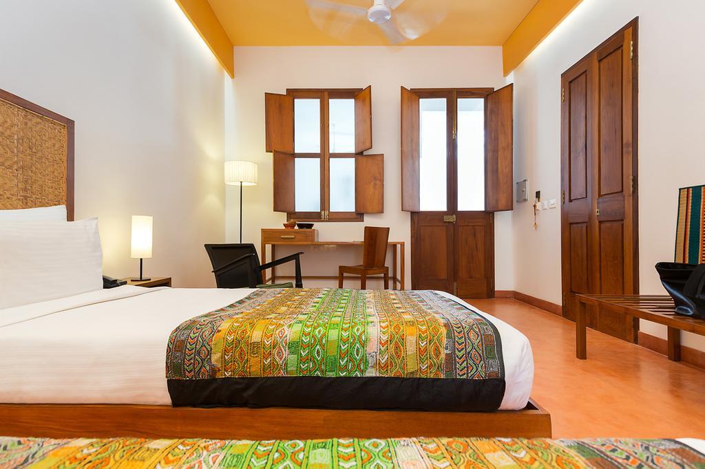 Villa Shanti - Heritage Hotel For Foodies Пондичери Екстериор снимка