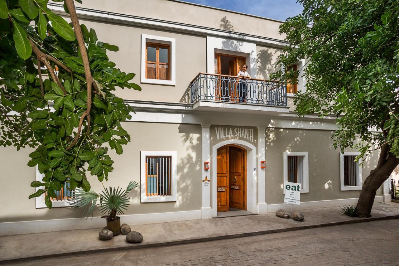 Villa Shanti - Heritage Hotel For Foodies Пондичери Екстериор снимка